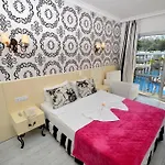 Mio Bianco Hotel 4*