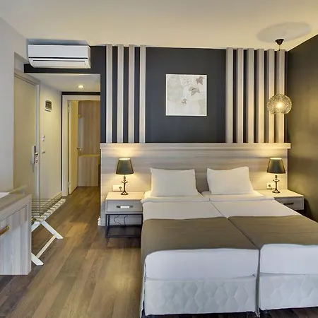 Mio Bianco فندق 4*